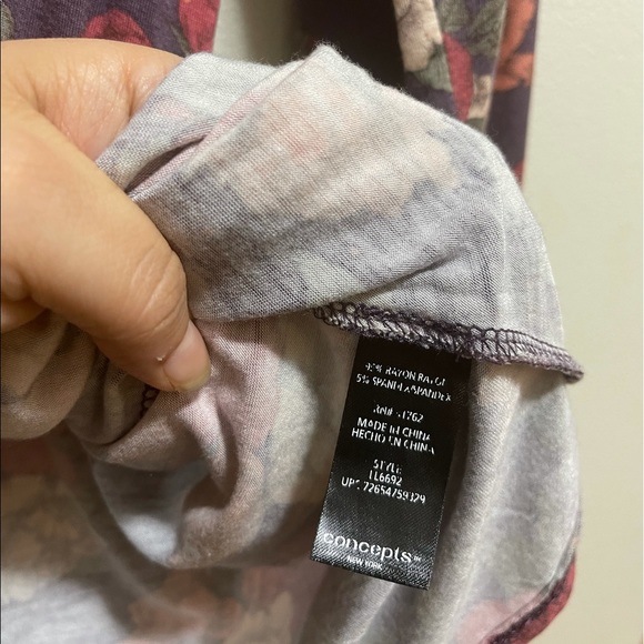 Concepts maternity Floral Dress Camisoles Size Medium 95%Rayon & 5%Spandex - Picture 4 of 12